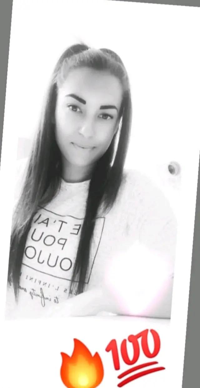 @Liliána