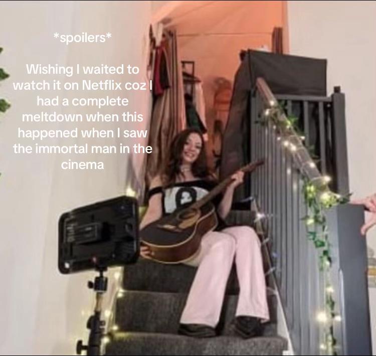 @April 🩰🫀