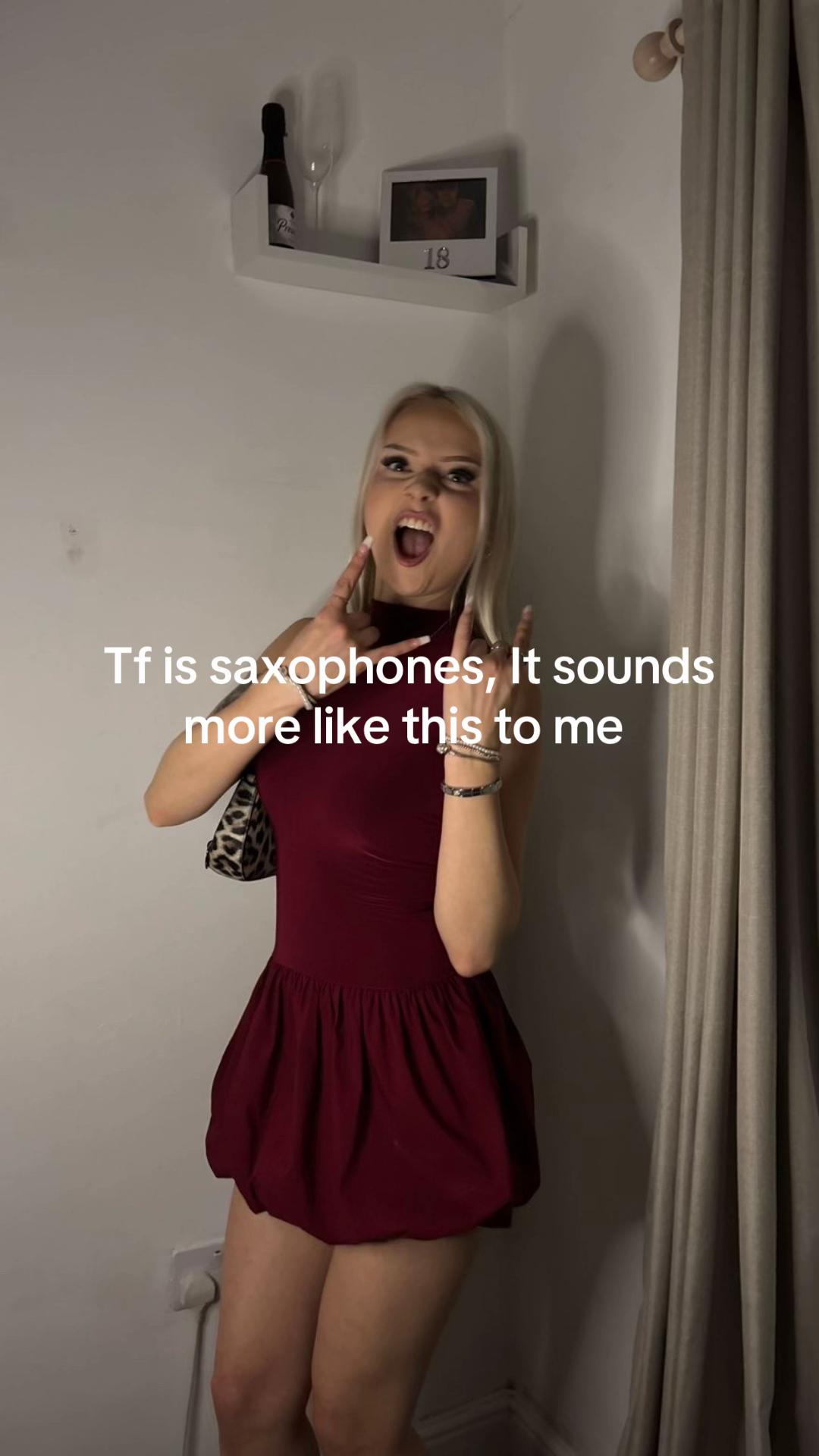 @𝒦𝒾𝓇𝒶-𝐿𝑒𝒾𝑔𝒽 𝒷𝑒𝓋𝒶𝓃