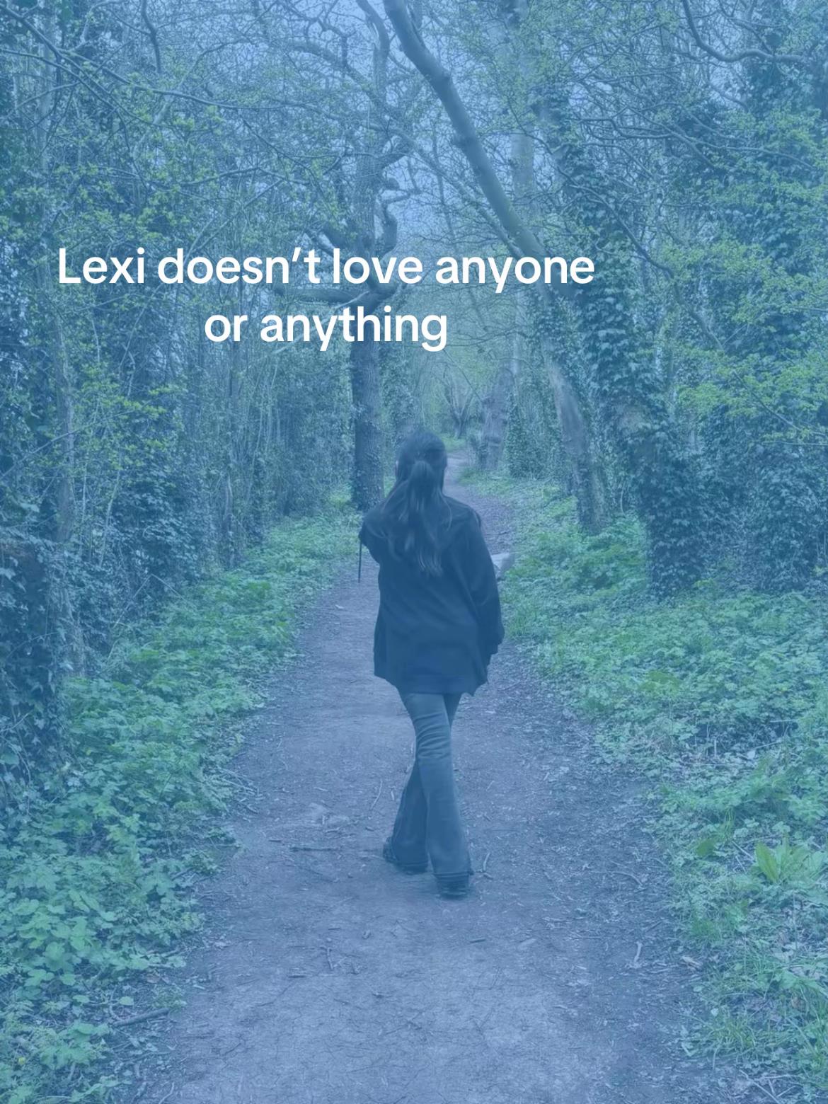 @Lexi๐ค๐๐๐