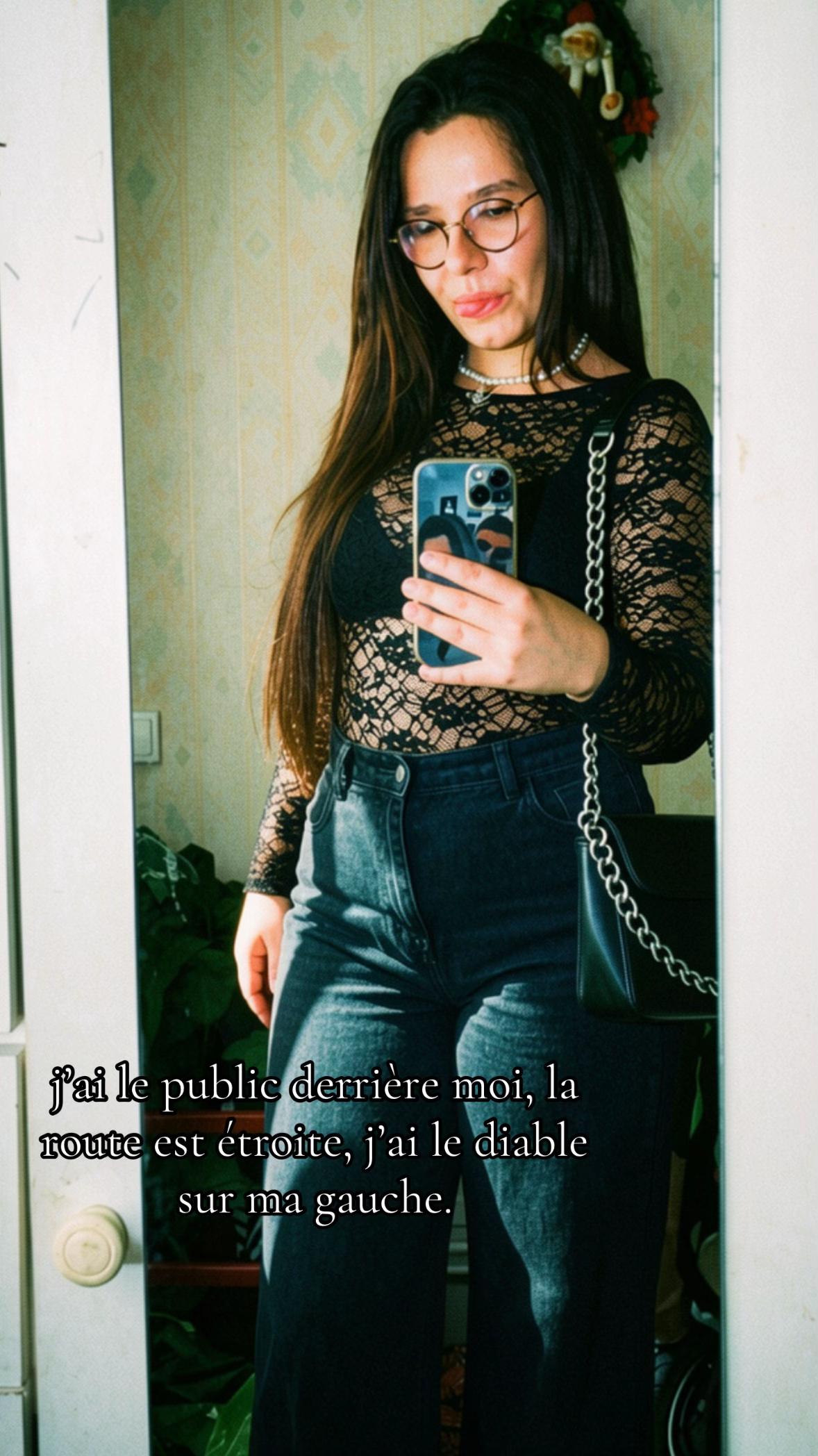 @𝒪𝓅𝒽𝑒́𝓁𝓎🔱