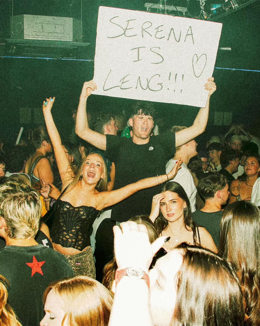 @Shit Indie Disco