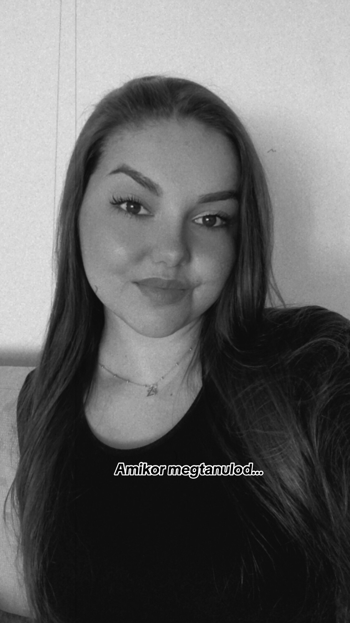 @𝓢𝓽𝓮𝓶𝓶𝓮𝓻 𝓩𝓼𝓪𝓷𝓮𝓽𝓽