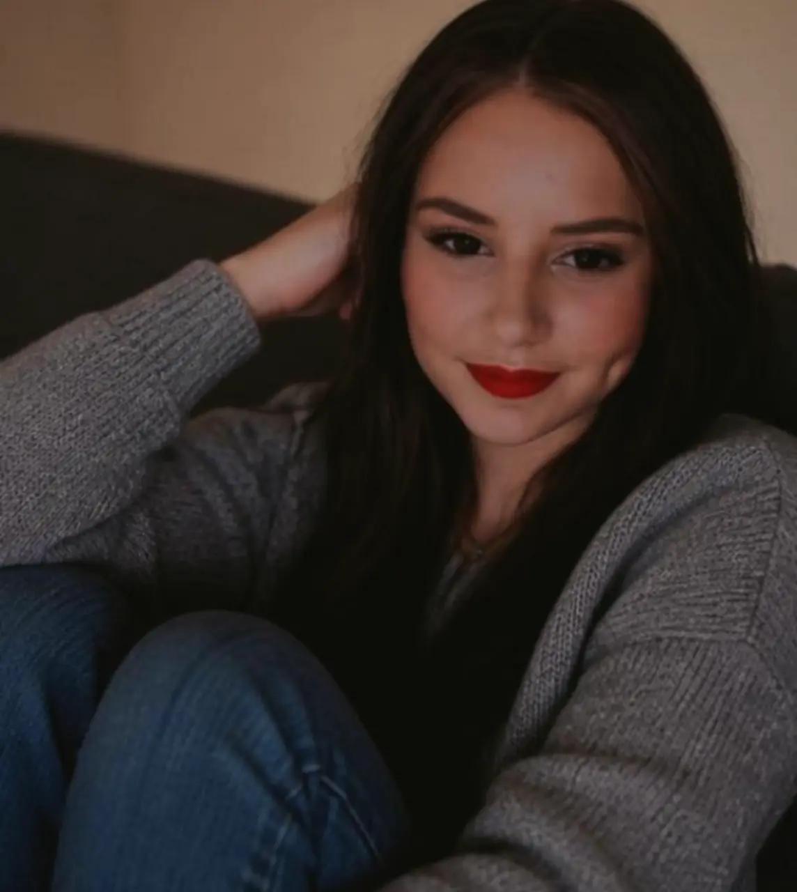 @AnaMaria