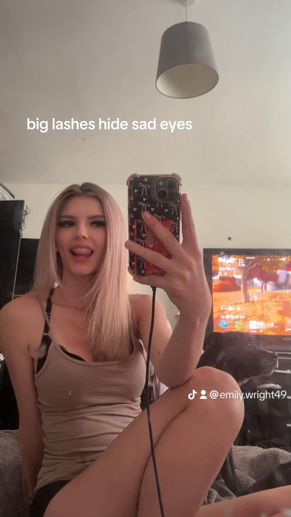 @Emily Wright