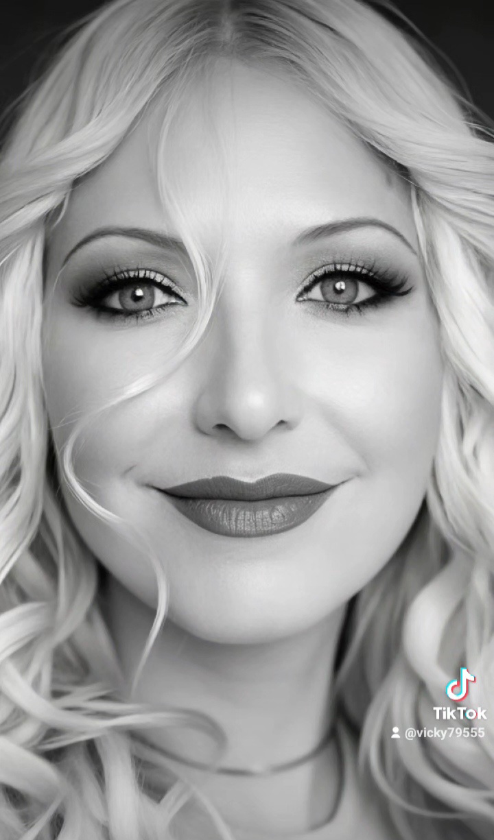 @Vicky Gkoritsa