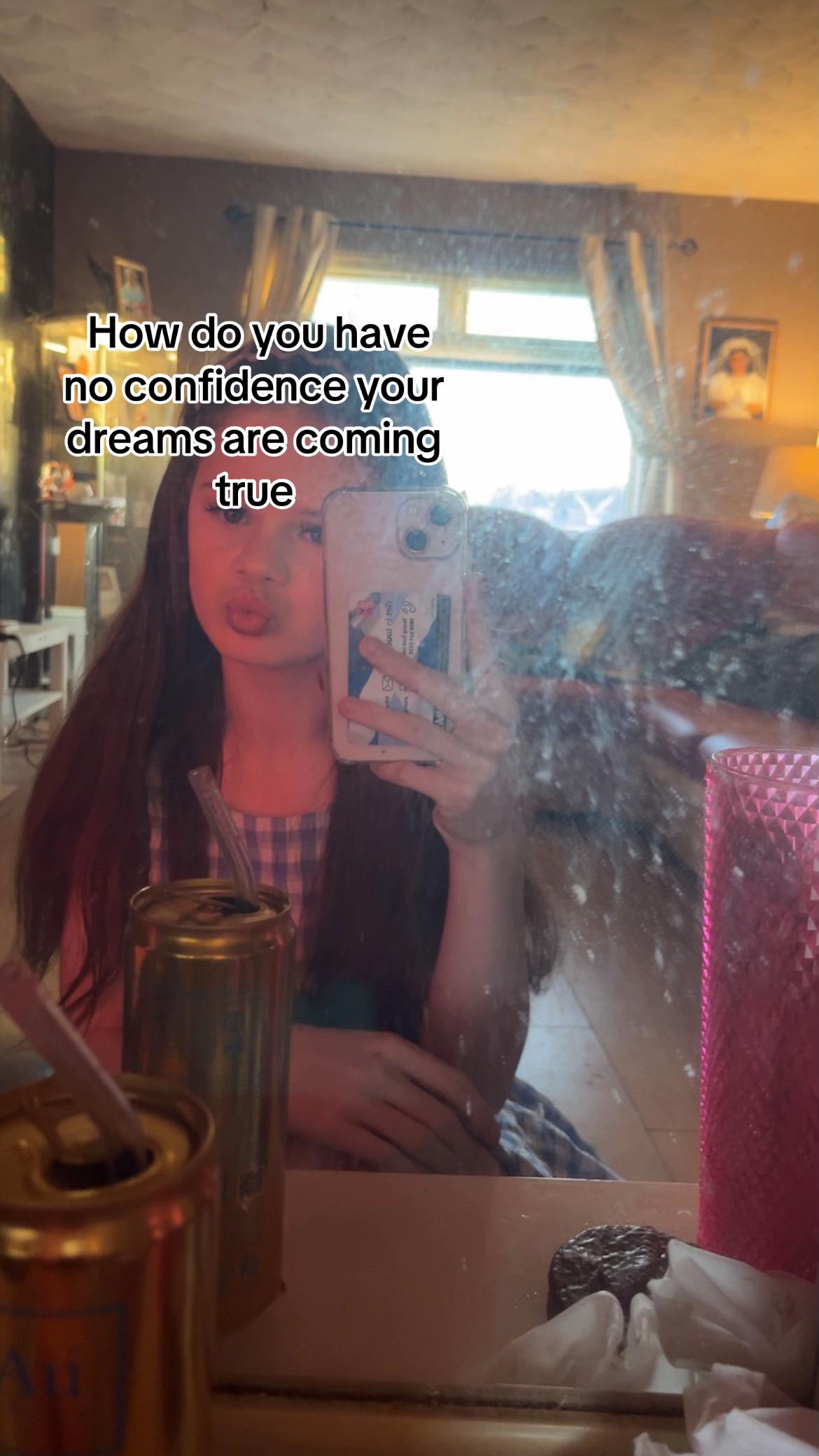 @skye๐ฉท