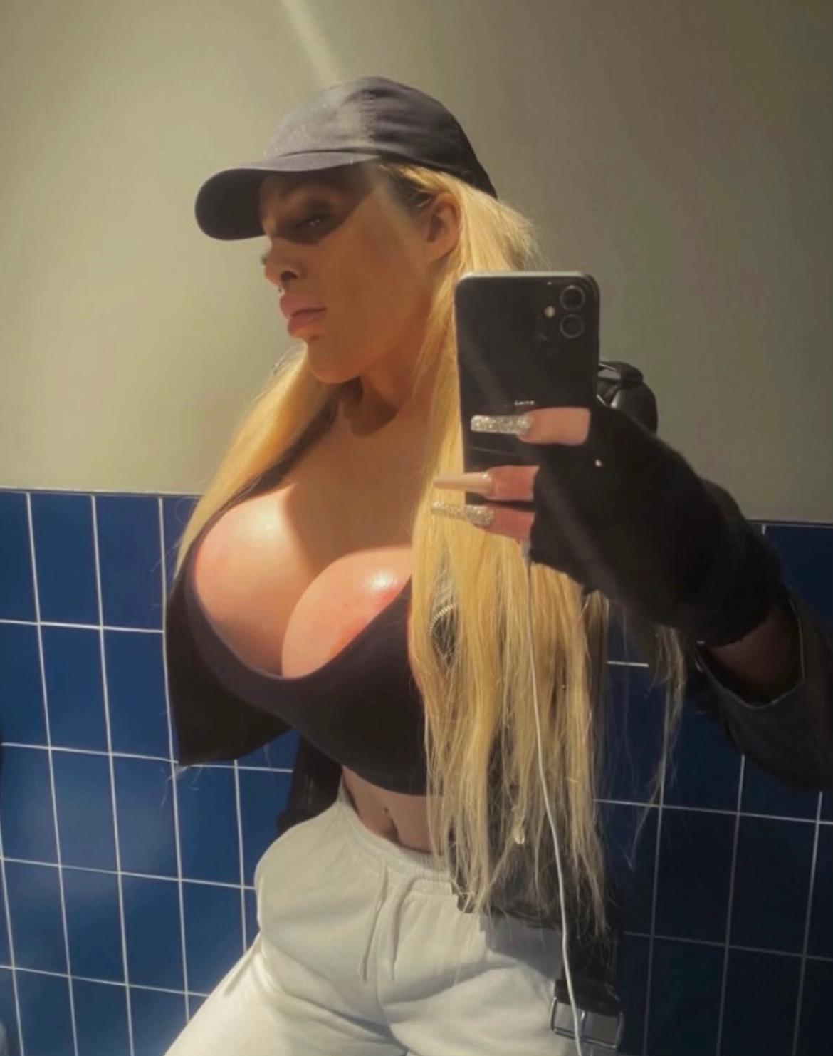 @Ayla Skye
