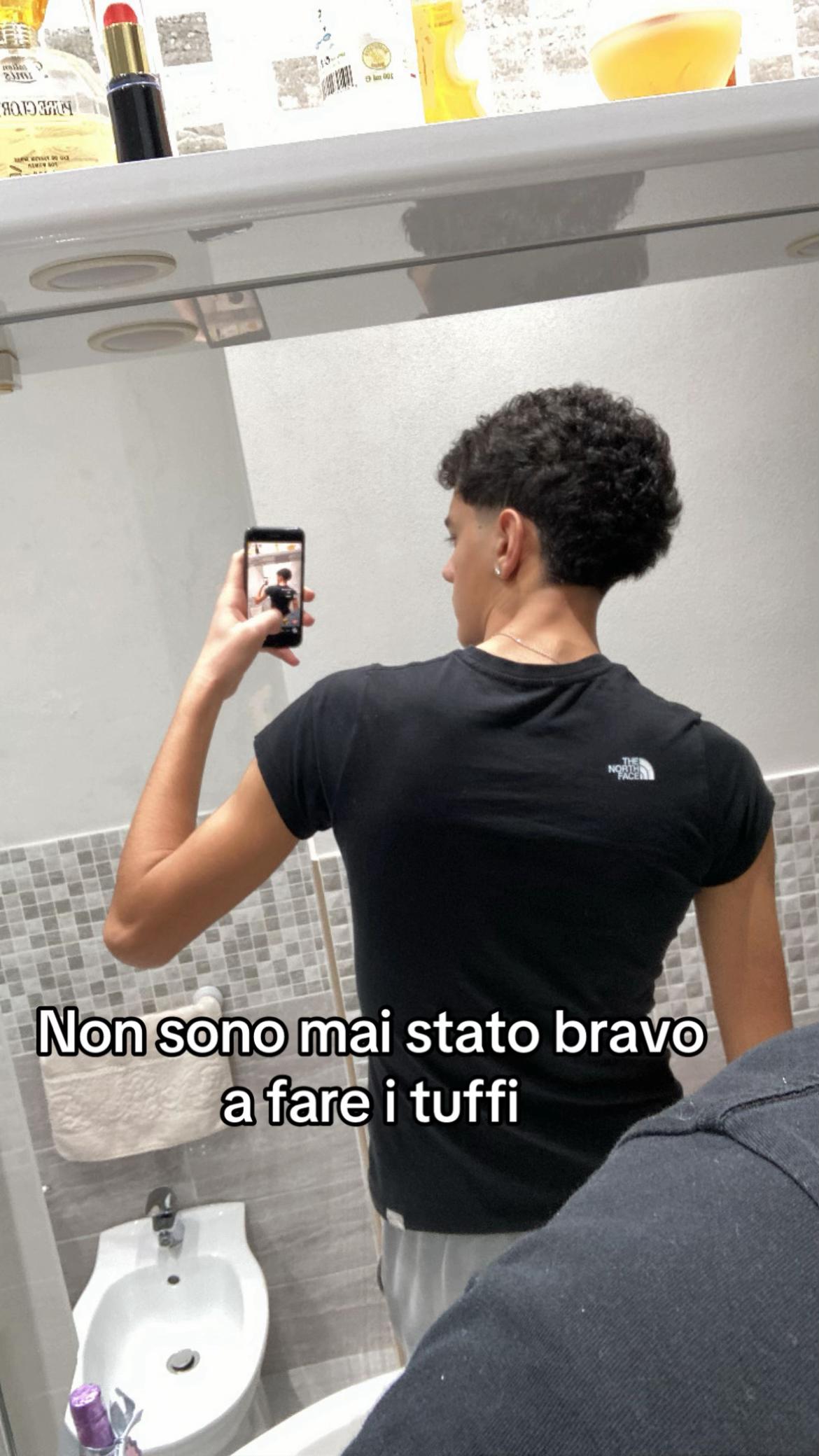 @Alessandro🦈