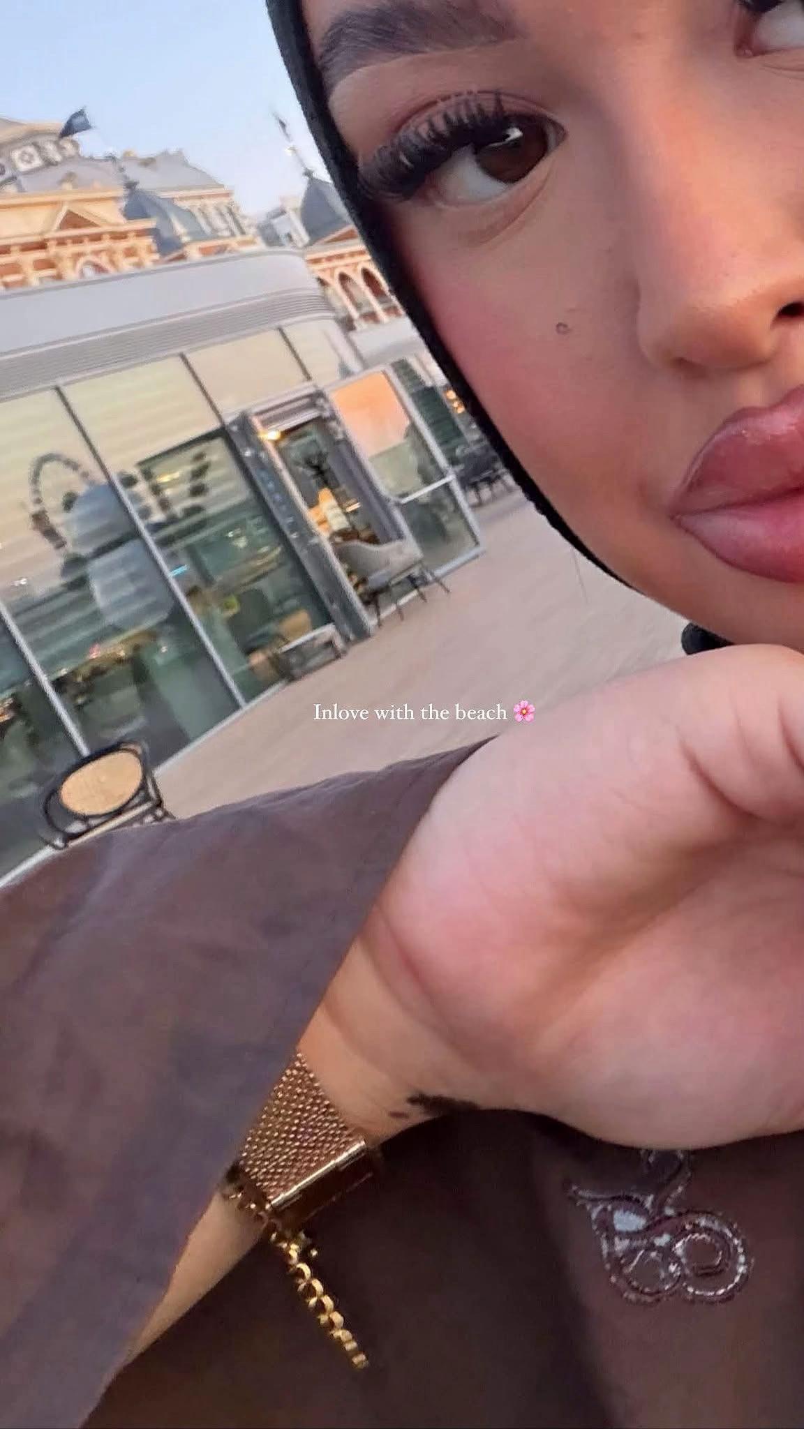 @aniess 🍉🌸✨