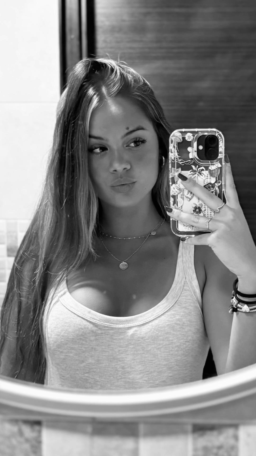 @Lucía💋