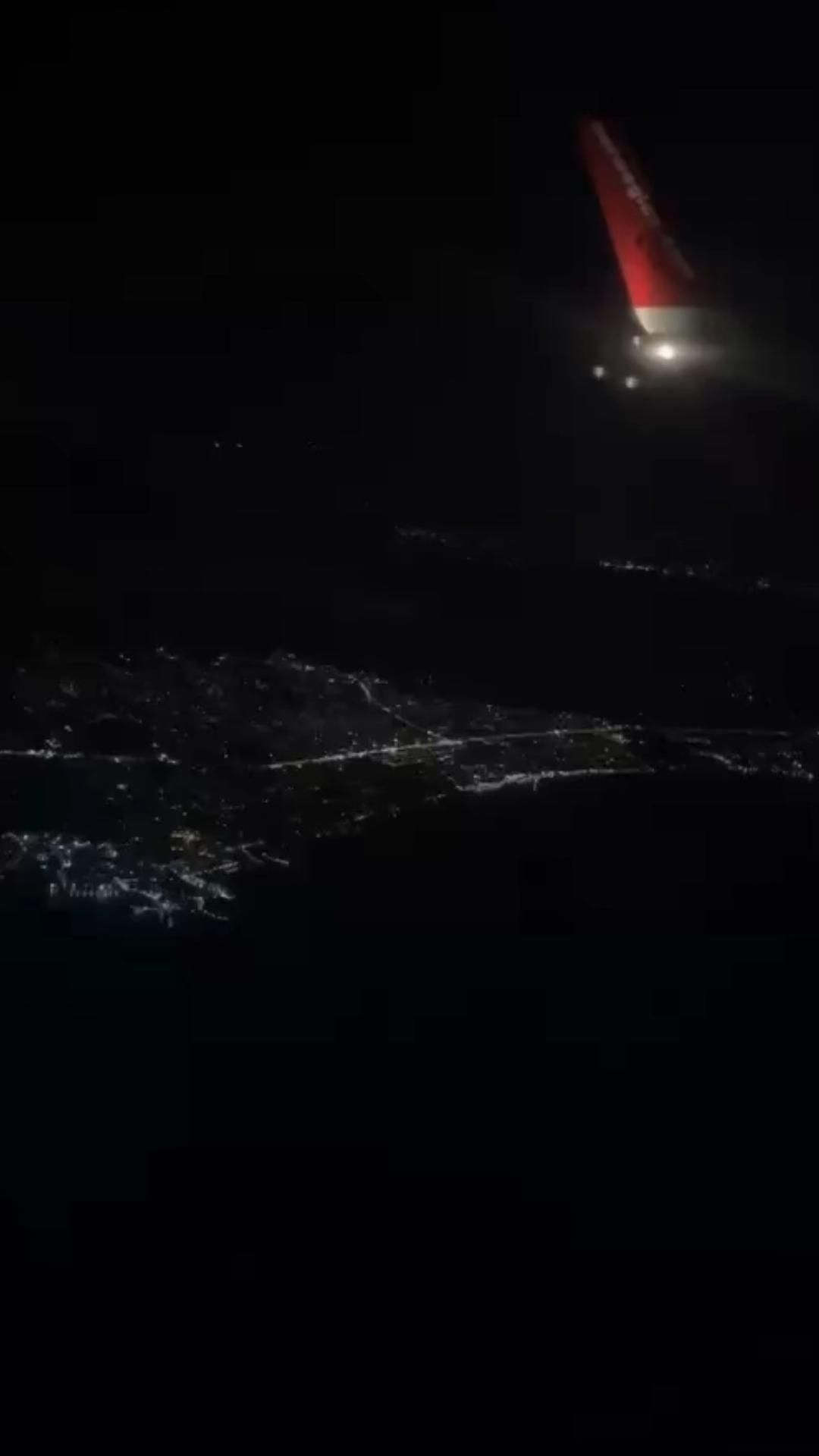 @𝘁𝗼𝗲𝗻𝗶
