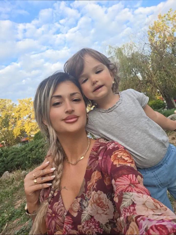 @Cătălina 👑