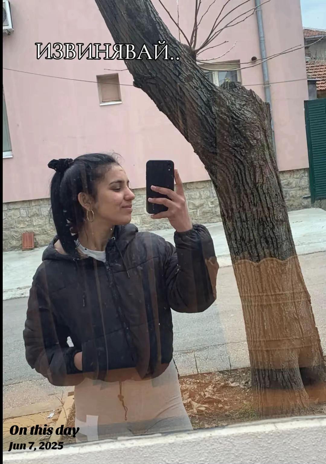 @🖤