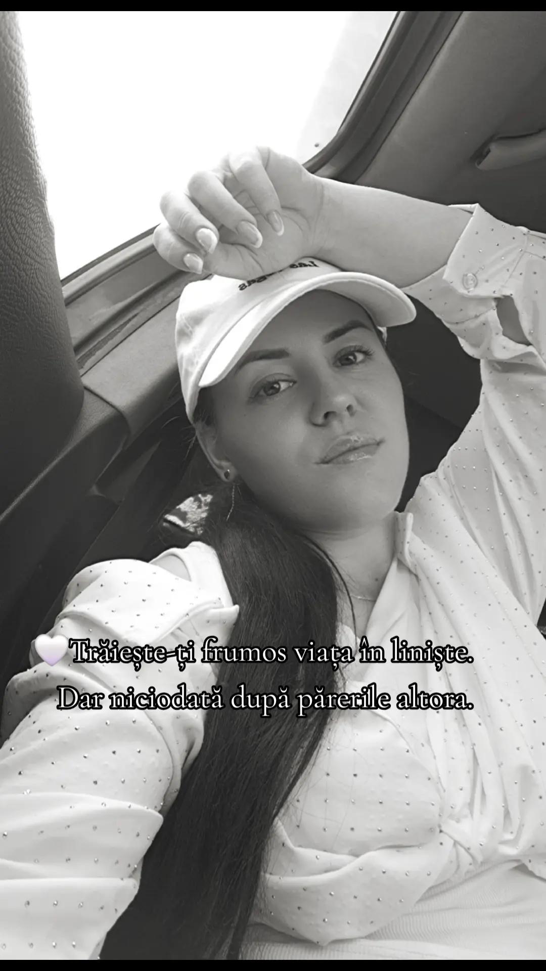 @🦋𝑀𝑜𝑛𝑛𝑎🦋
