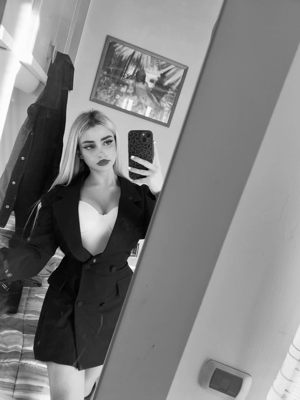 @🧿