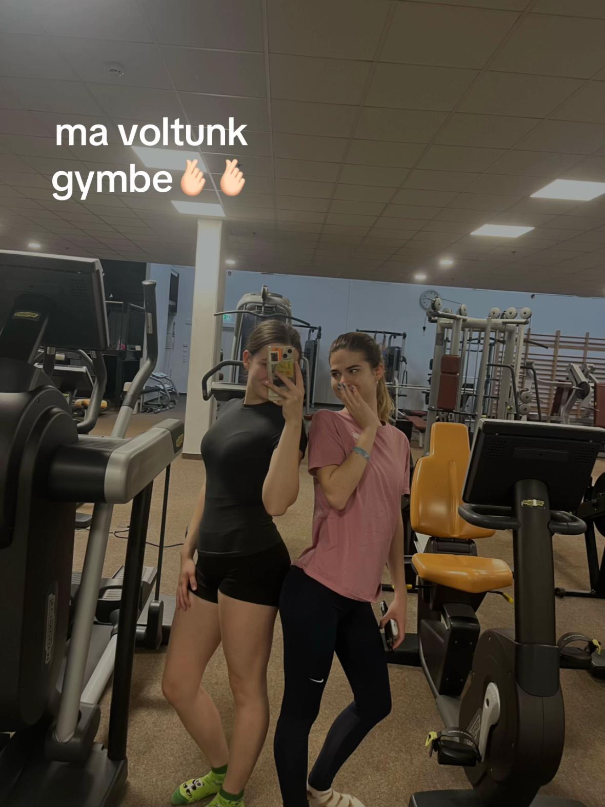 @zselyke