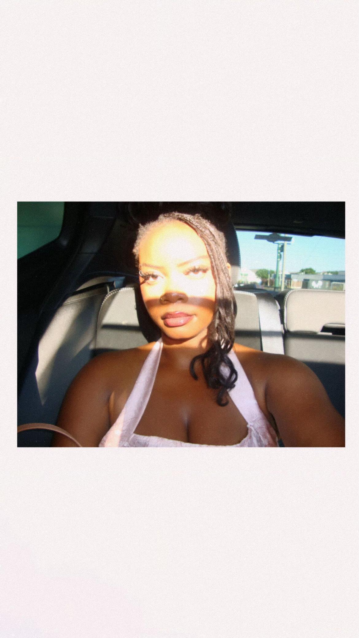 @🧝🏿♀️