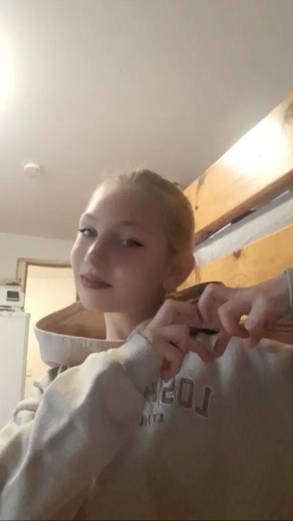 @Ana💗🤗