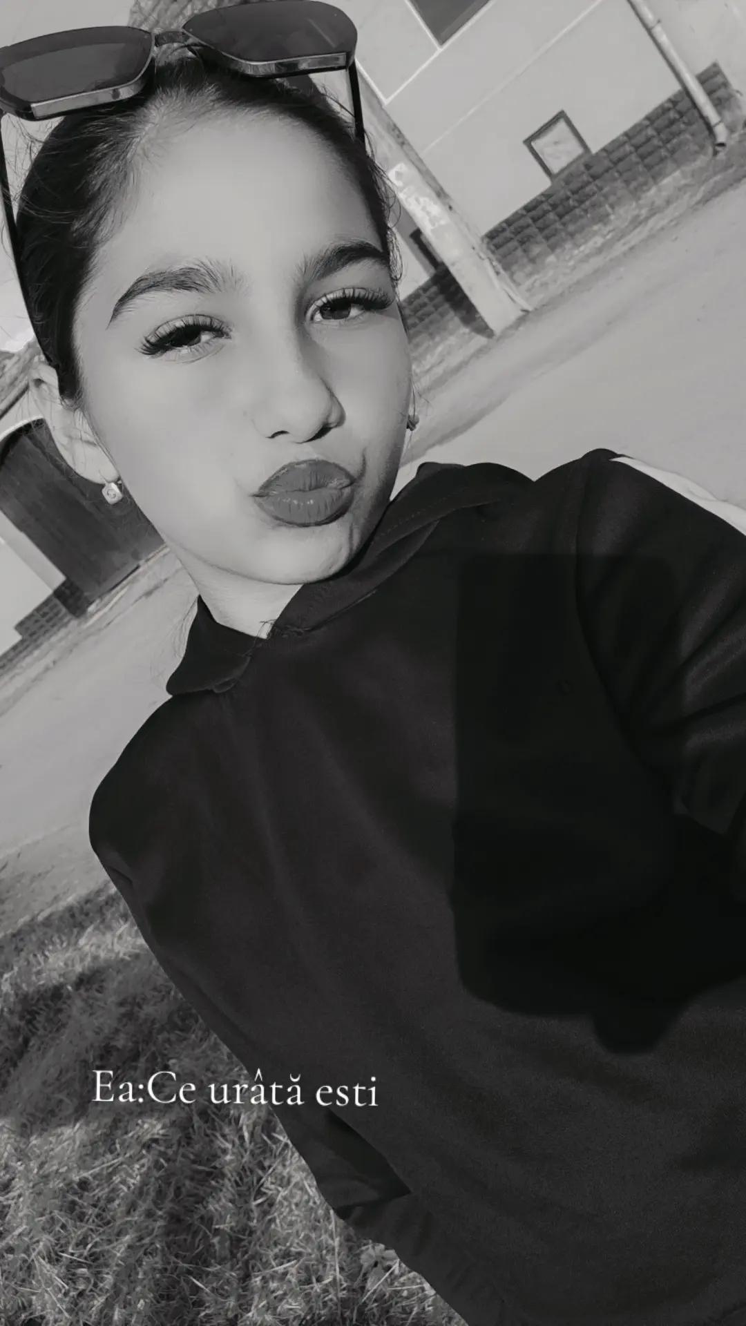 @🧛&zwj;♀️