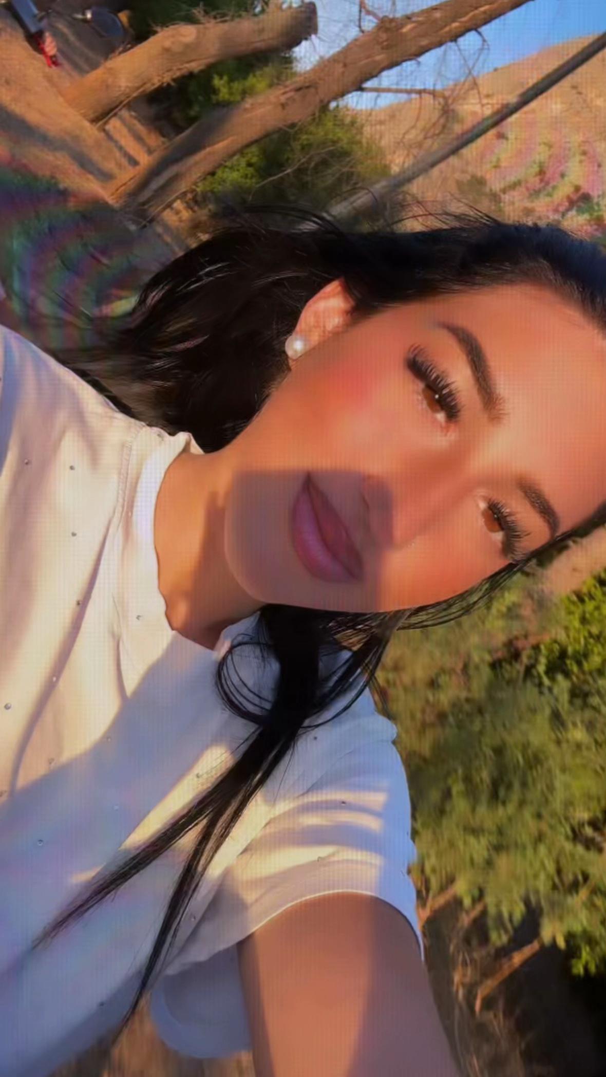 @𝓒𝓪𝓻𝓶𝓮𝓷💫