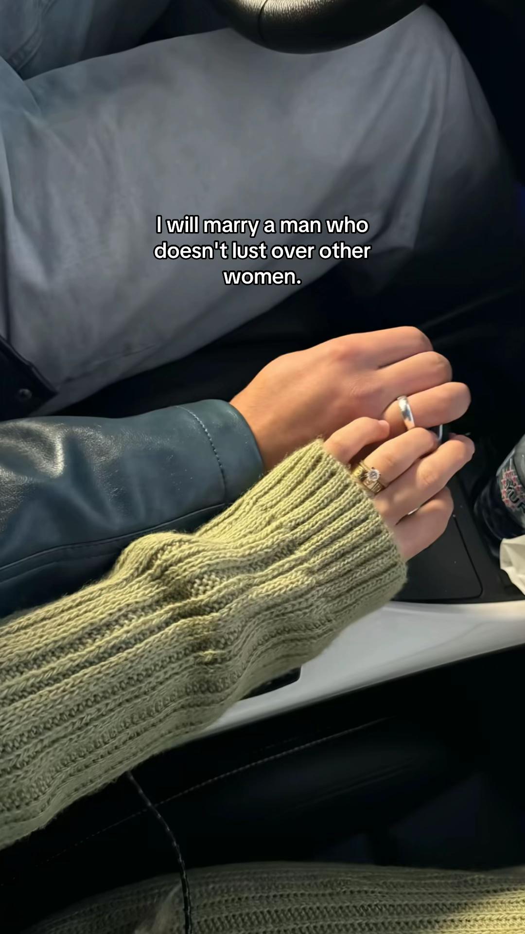 @سولين