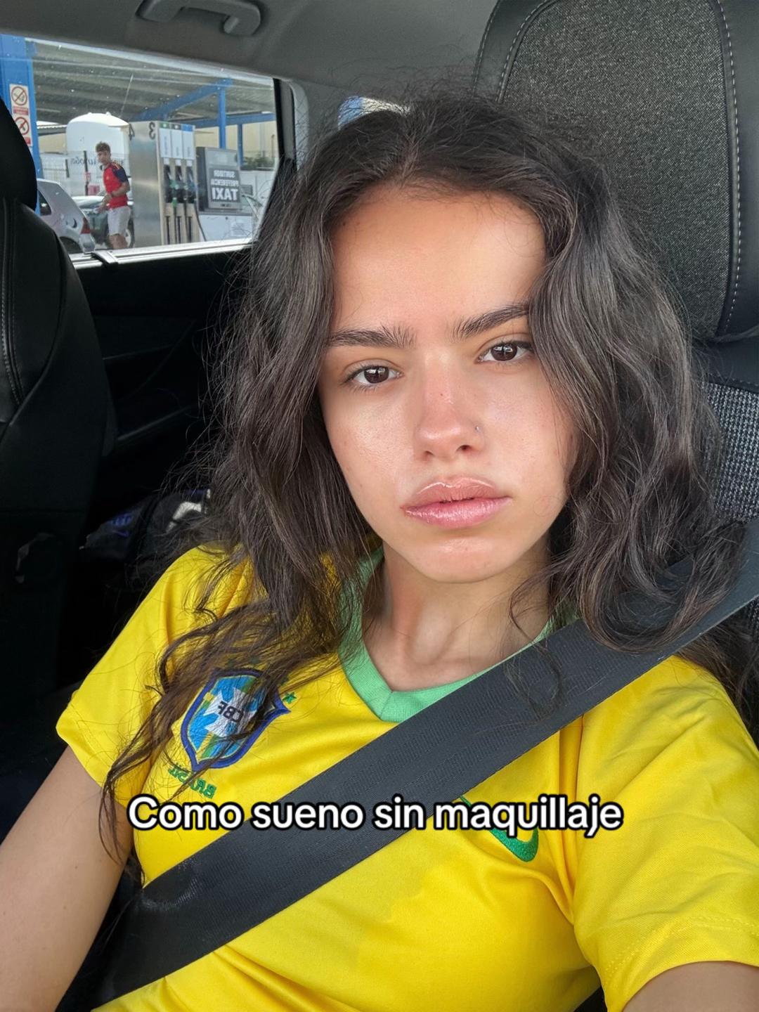 @𝐒𝐢𝐥𝐯𝐢𝐚🌺