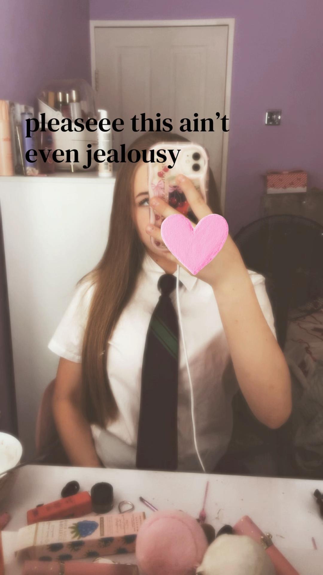 @𝓂𝒶𝒸𝒾ℯ👸🏼