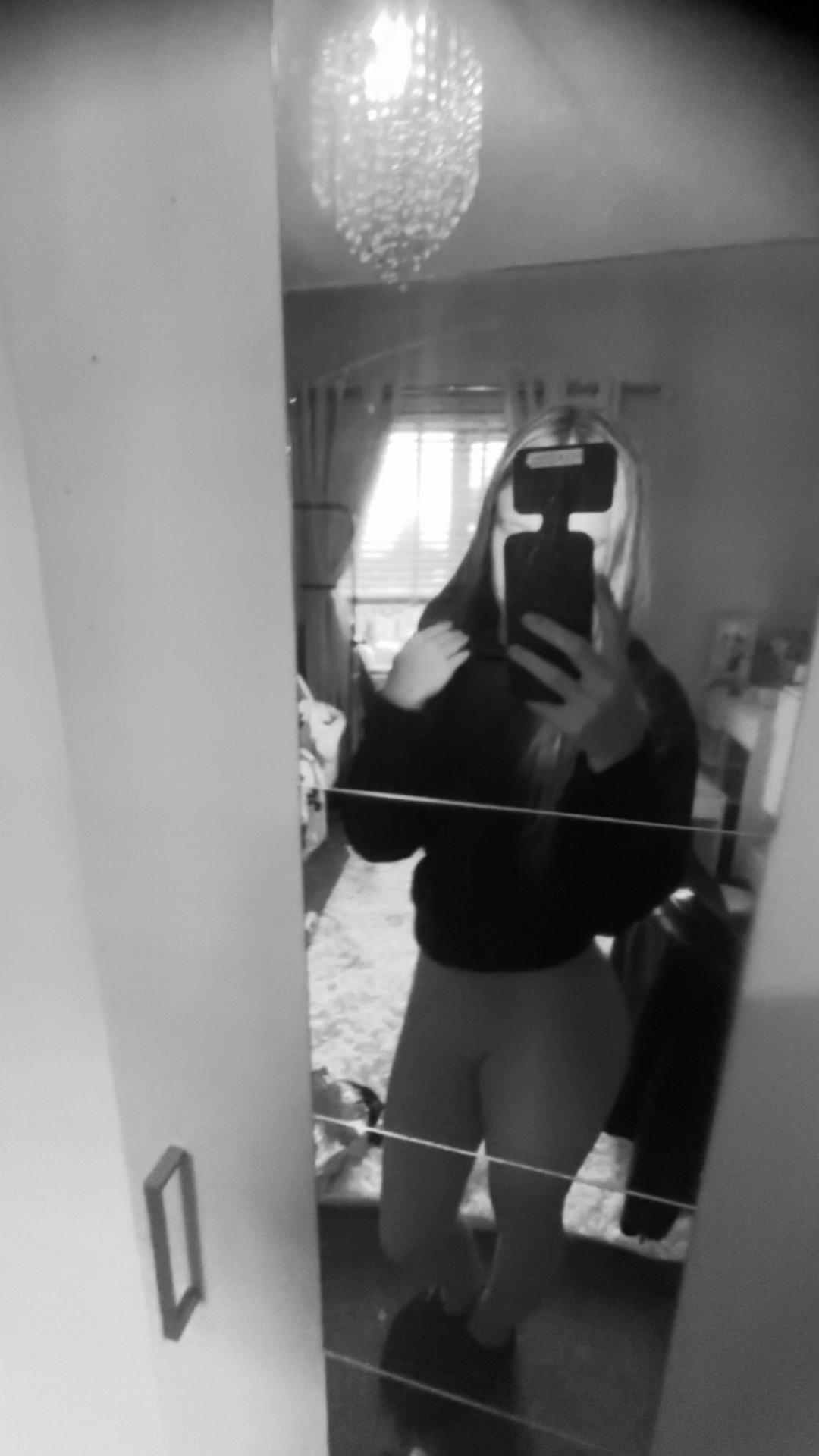 @lacey_may12x