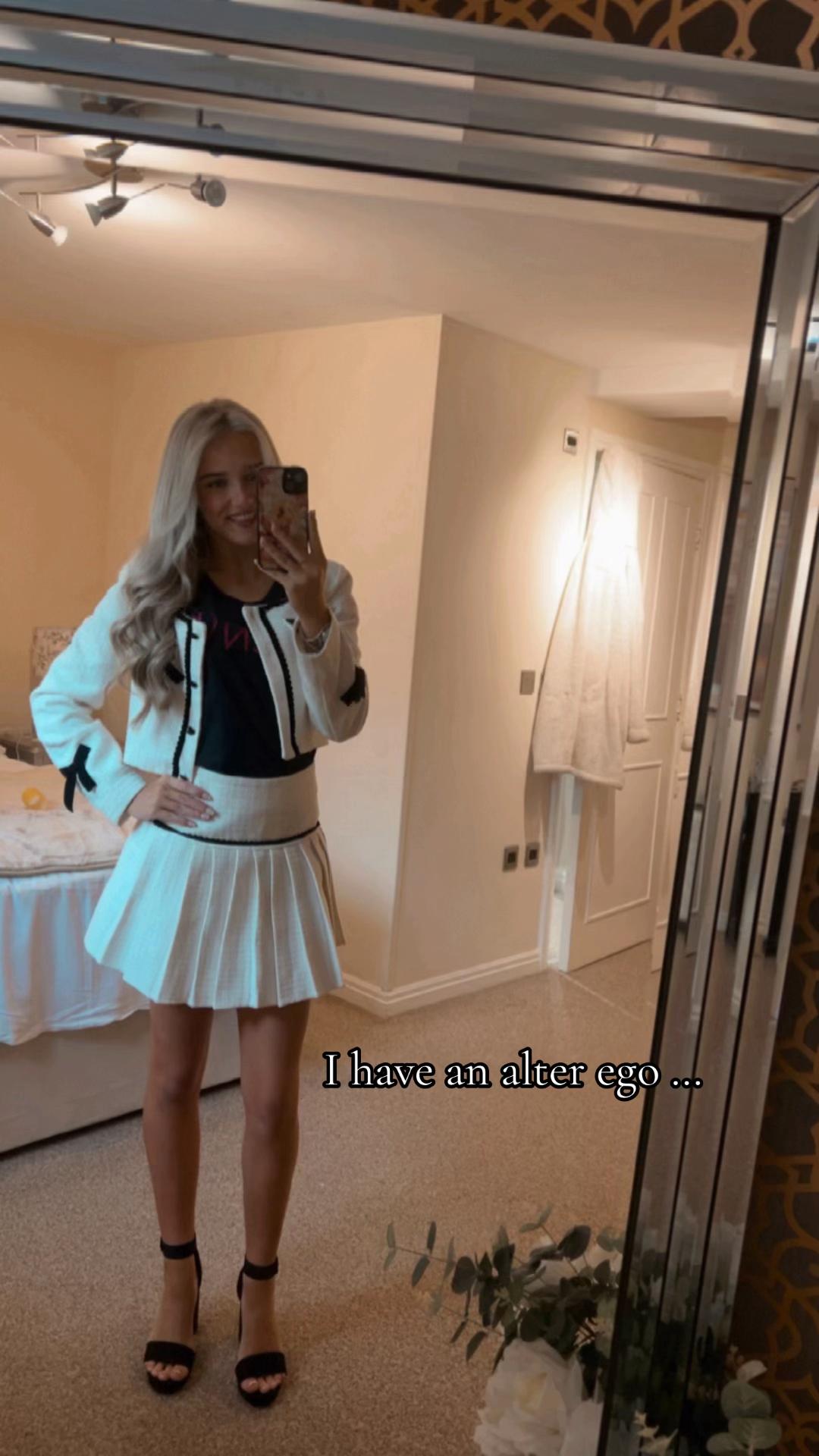 @Mais.Carey.xx