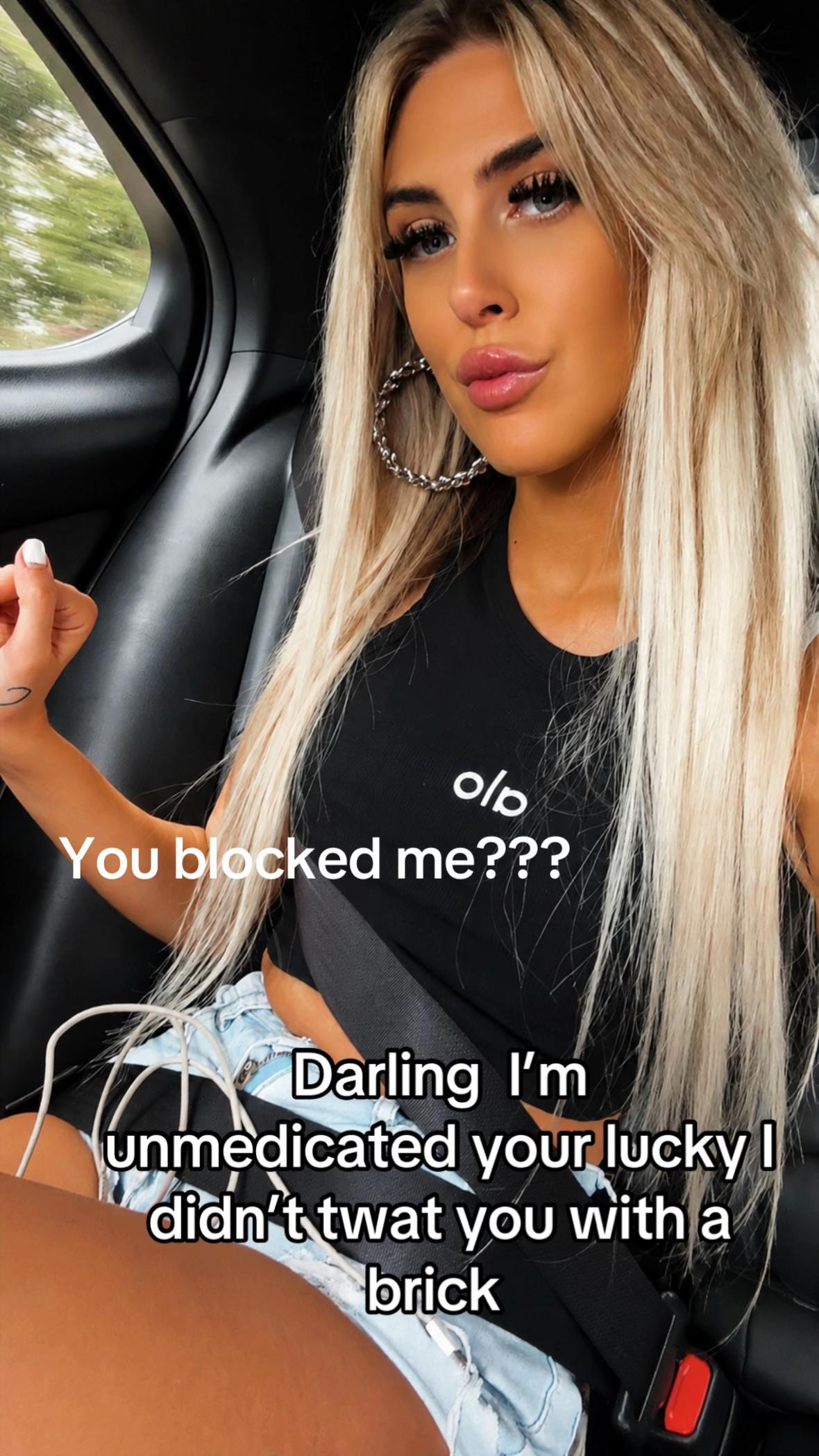 @Baddest bitch🍒🎀