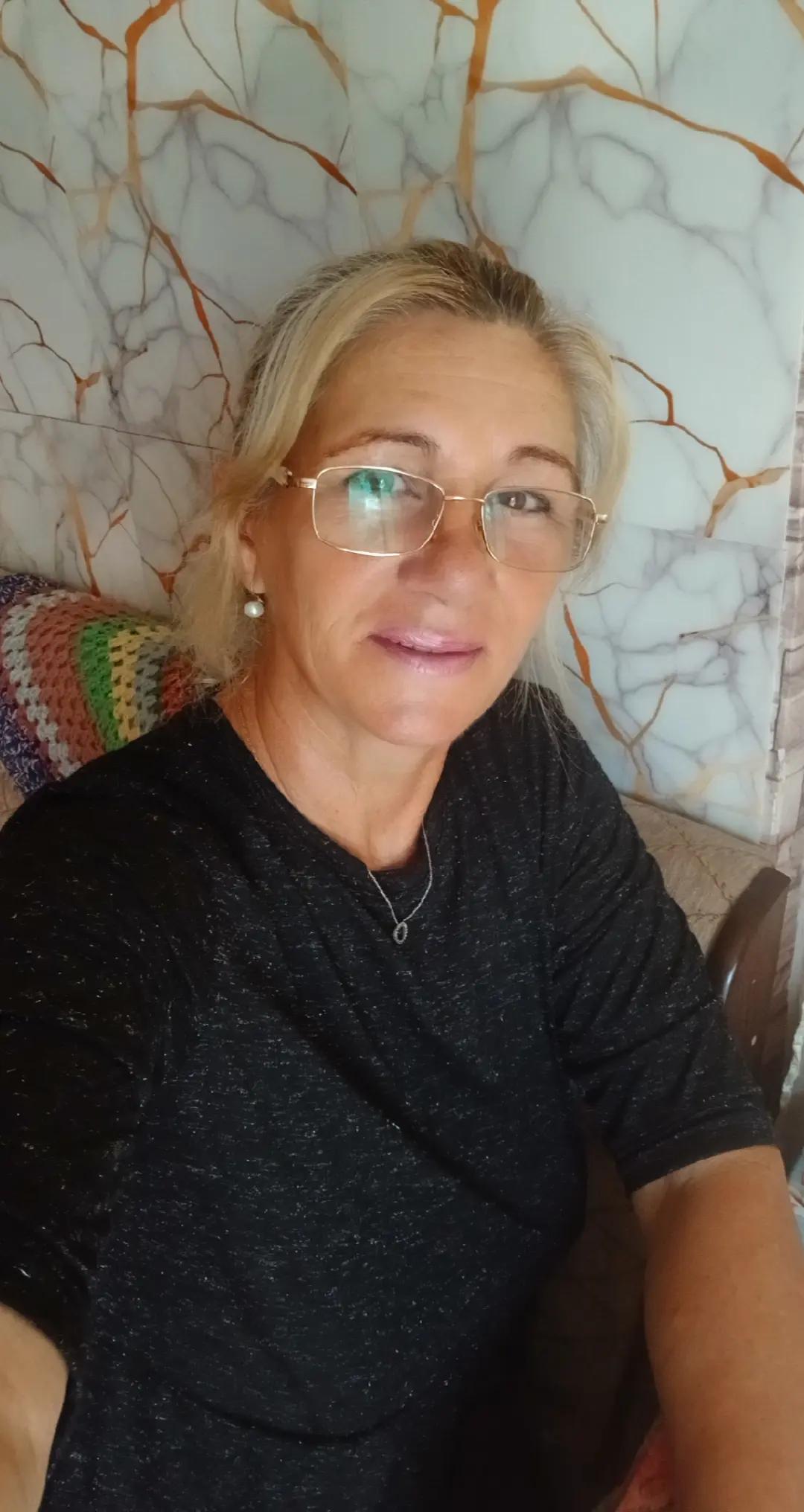 @Fără nume