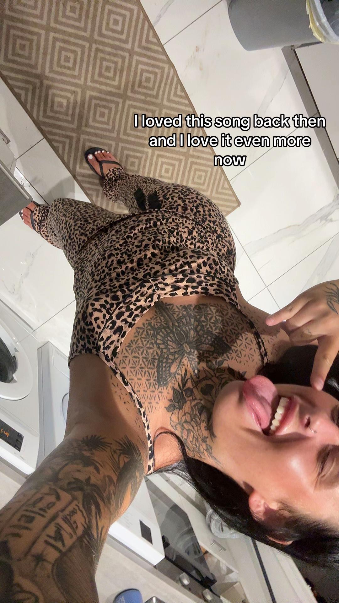 @girlwiththetattooos