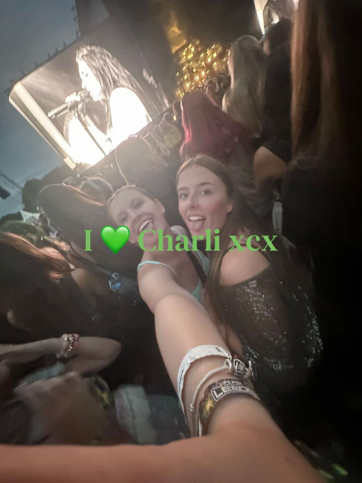 @amelie.deas