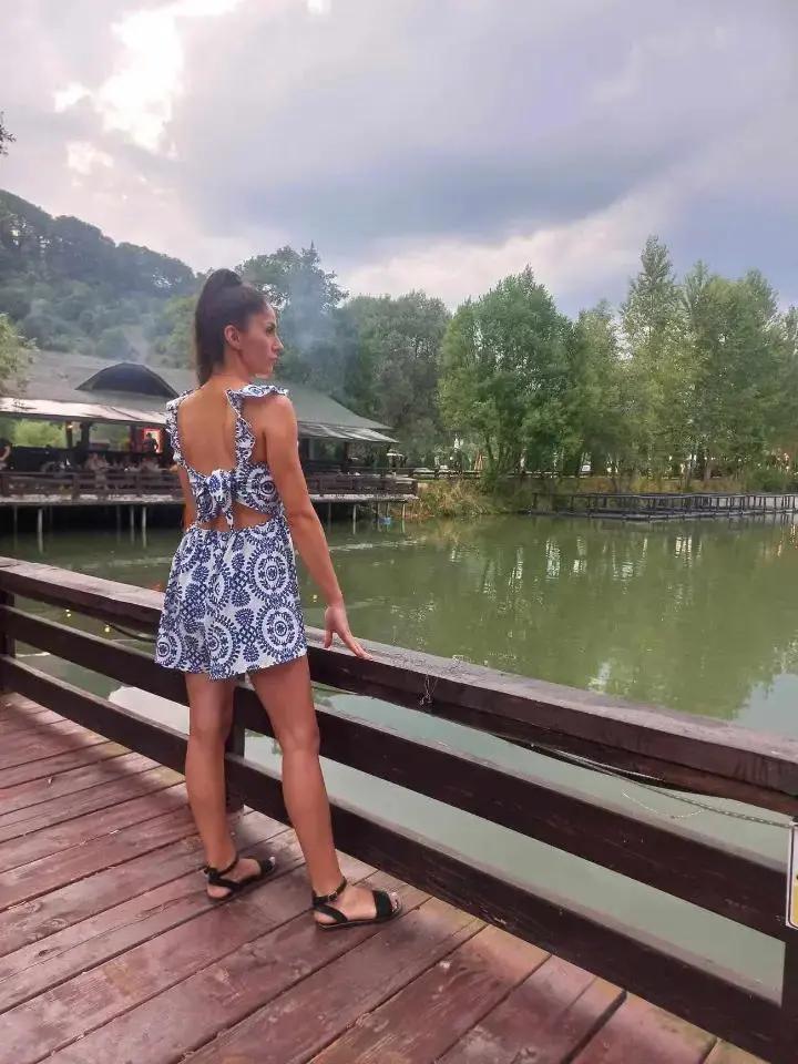 @Elena Monica