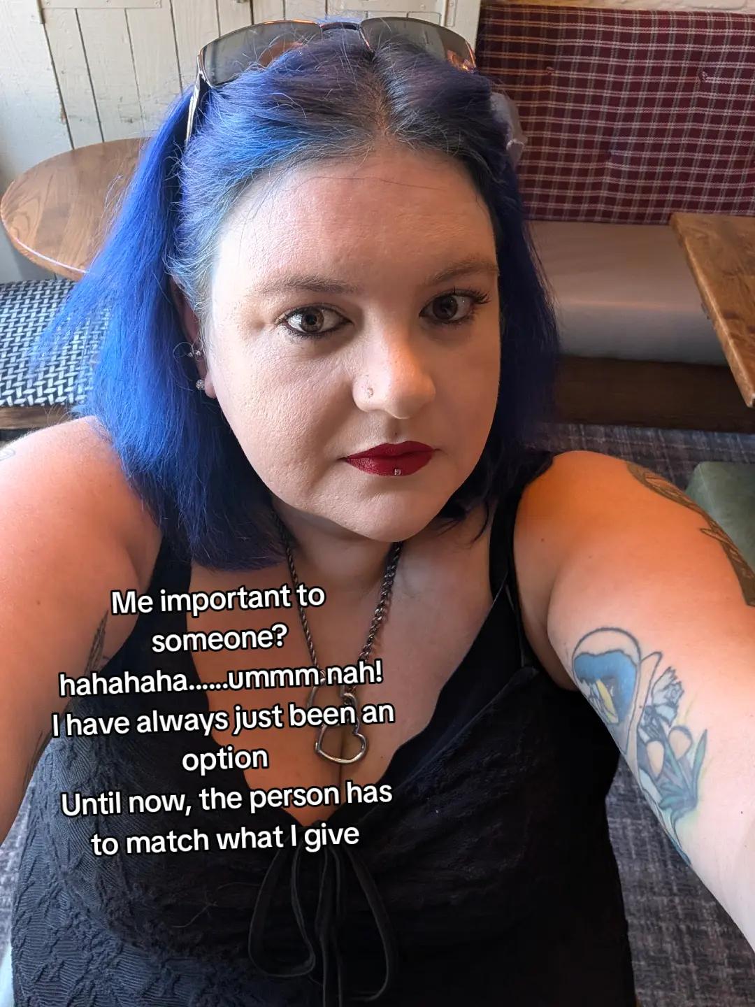 @her.majesty.of.chaos.87