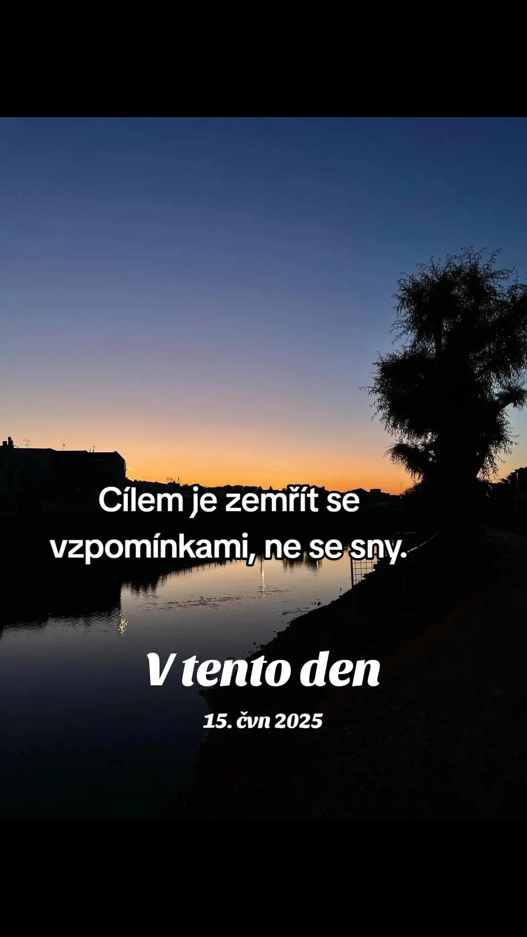 @M.o.N.i.K.a