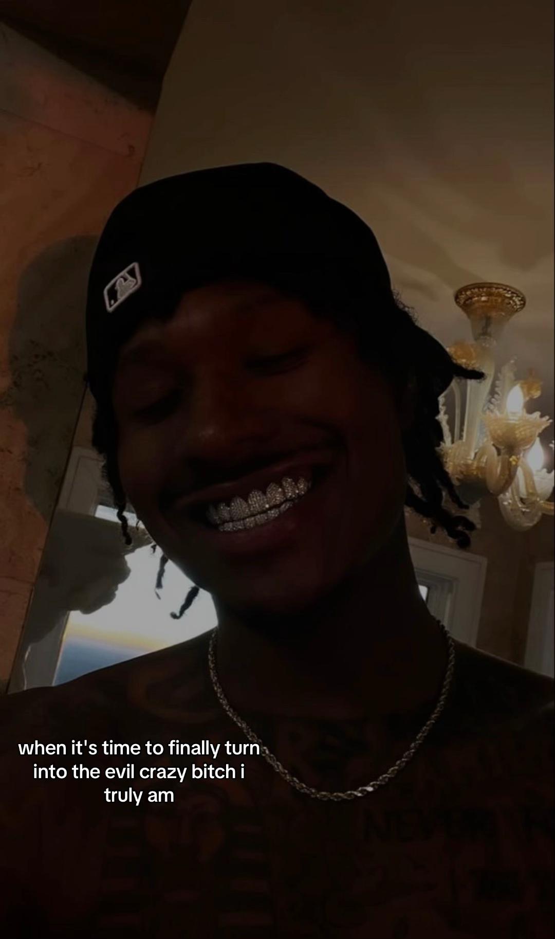 @✞
