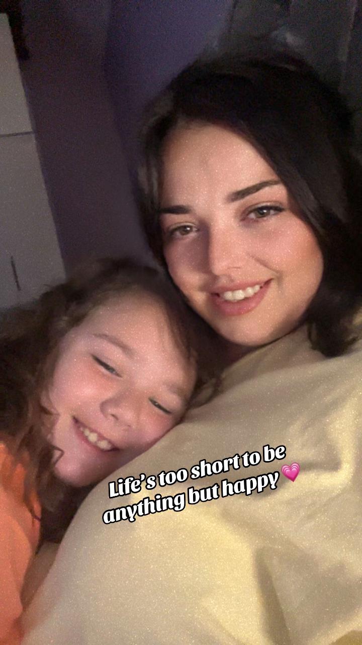 @Shan🌻