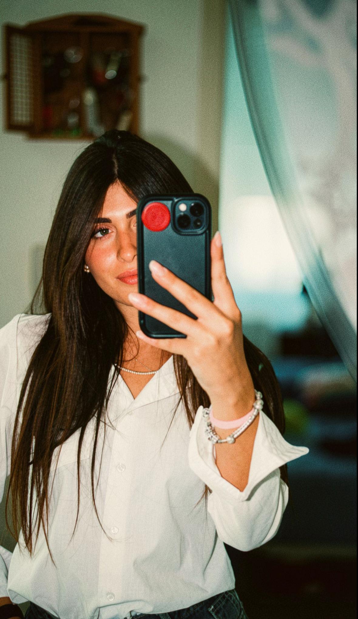 @Jasmin La Rocca