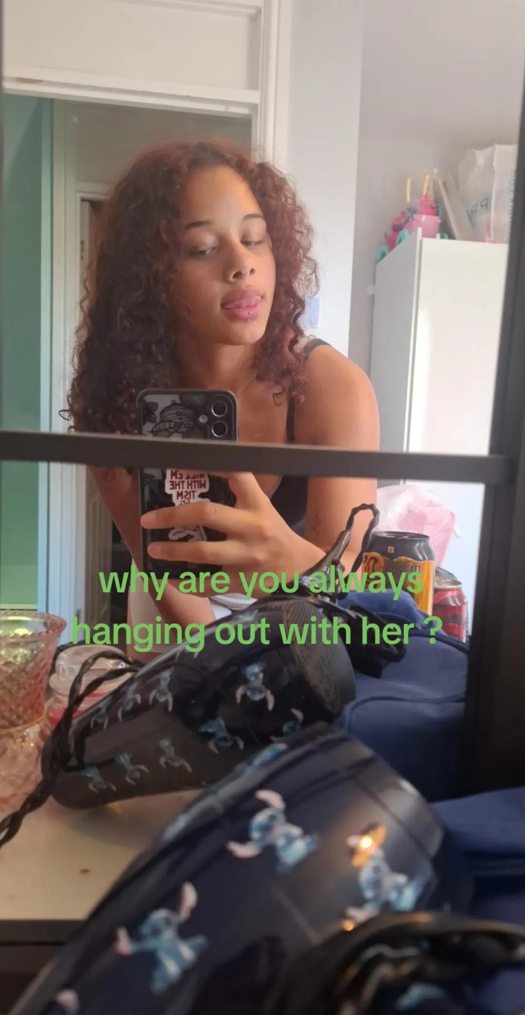 @kayleelee_.goated