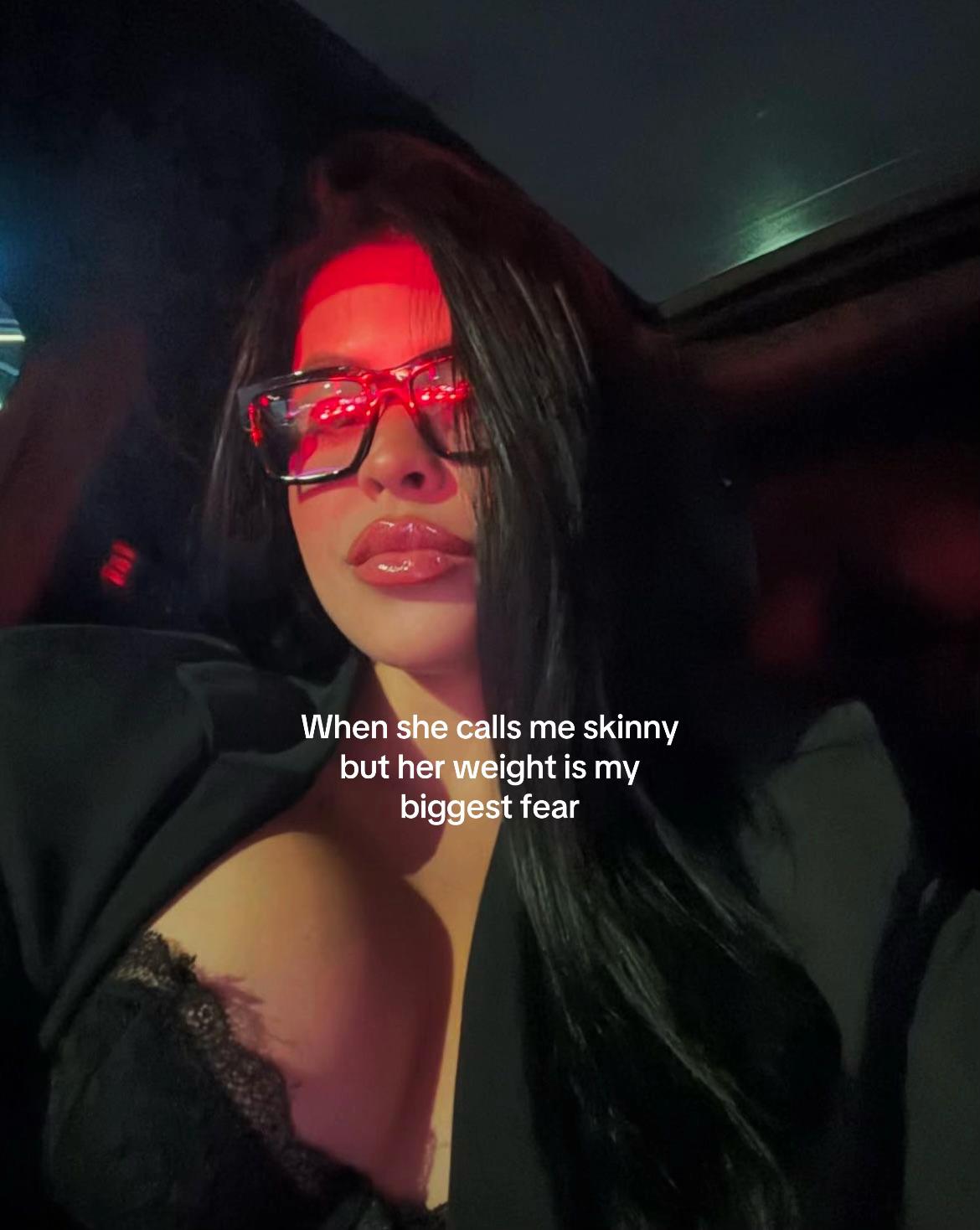 @️