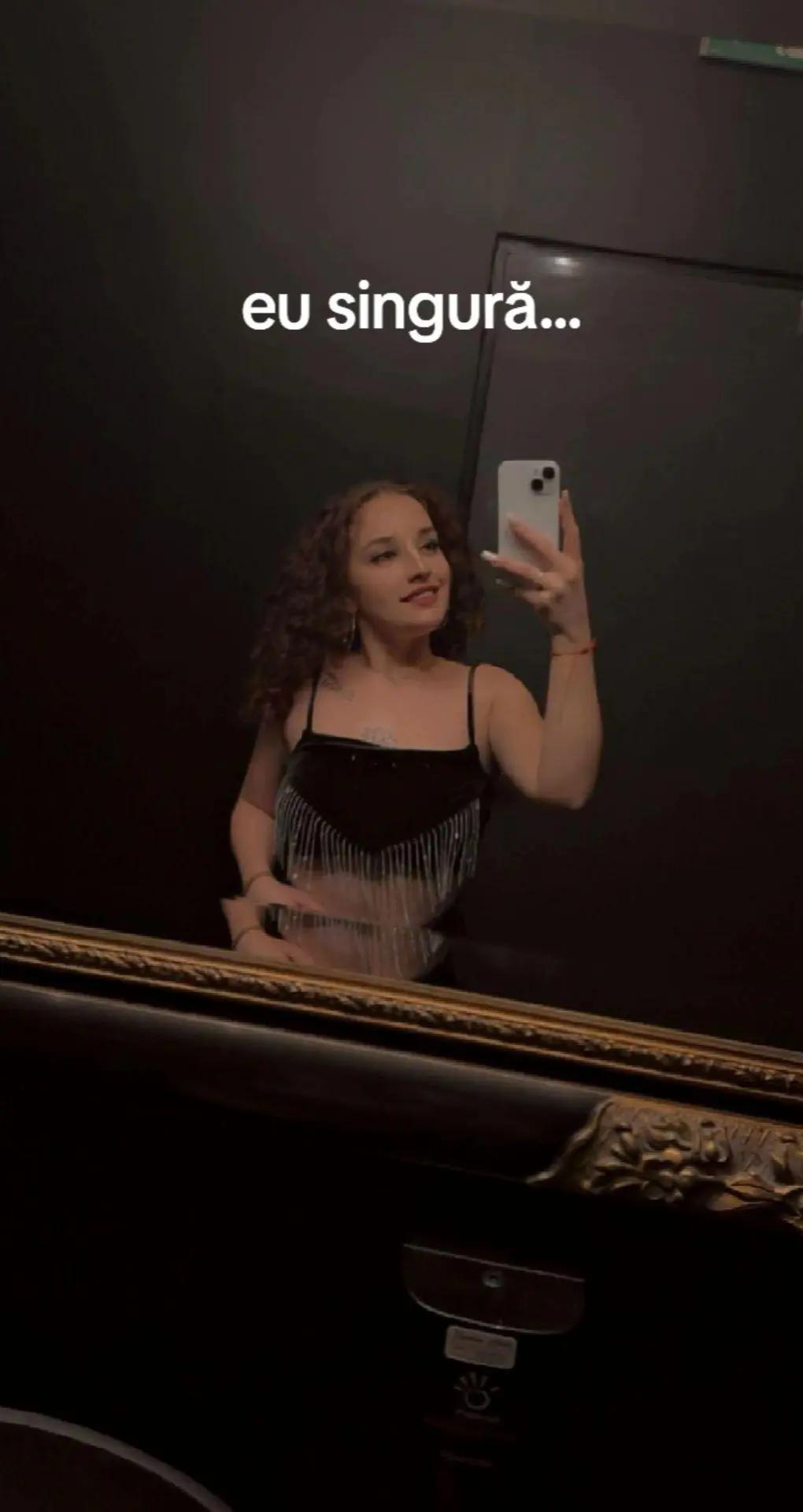 @Nicoleta😈