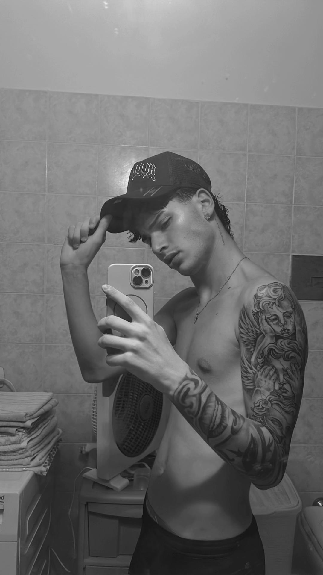 @Nico Mangraviti