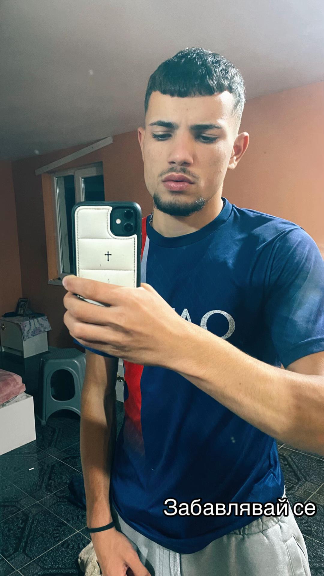 @🤡BOBBYY🤡
