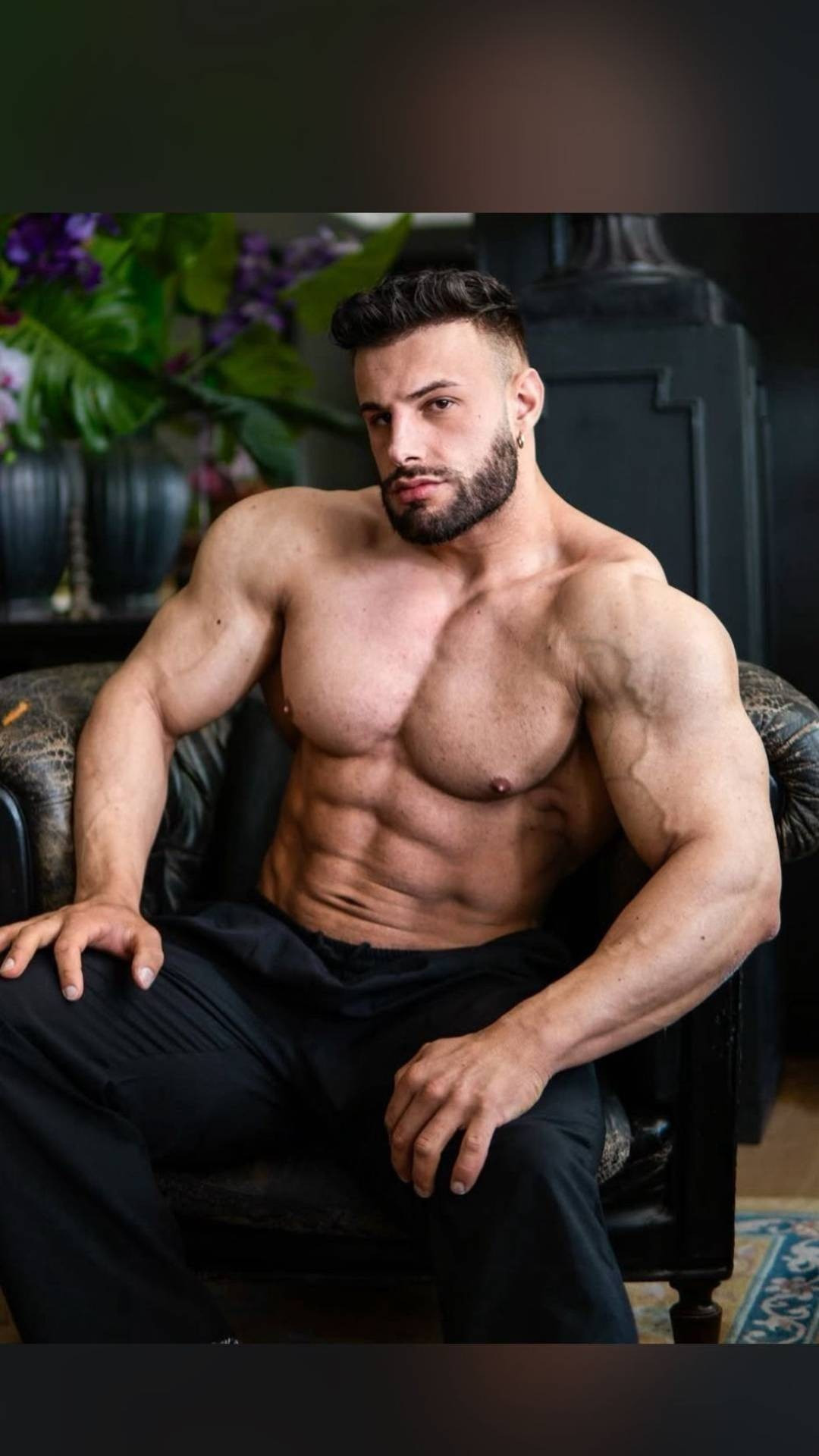 @MuscleGods