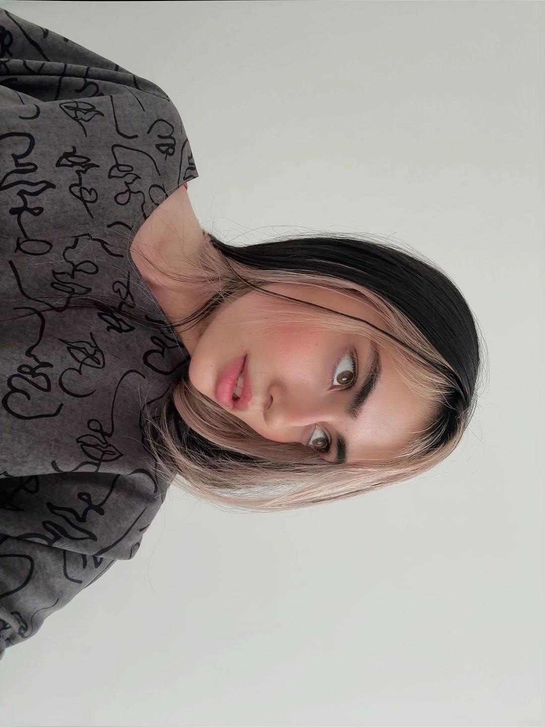 @Niayesh Khanian