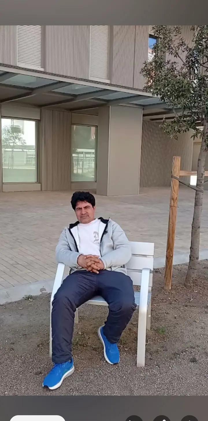 @m Abbas hashmi