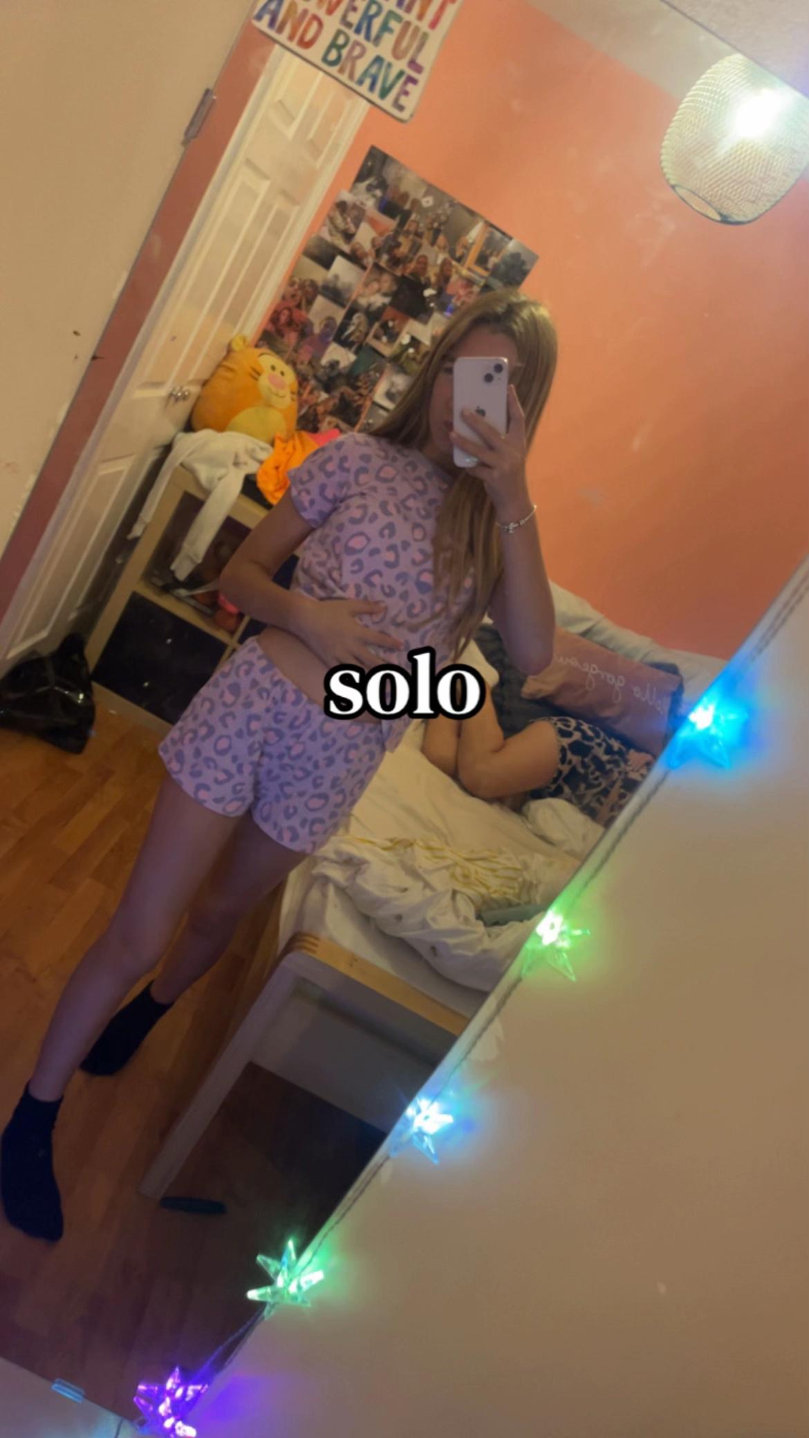 @molls🐆🍒🪩🤍