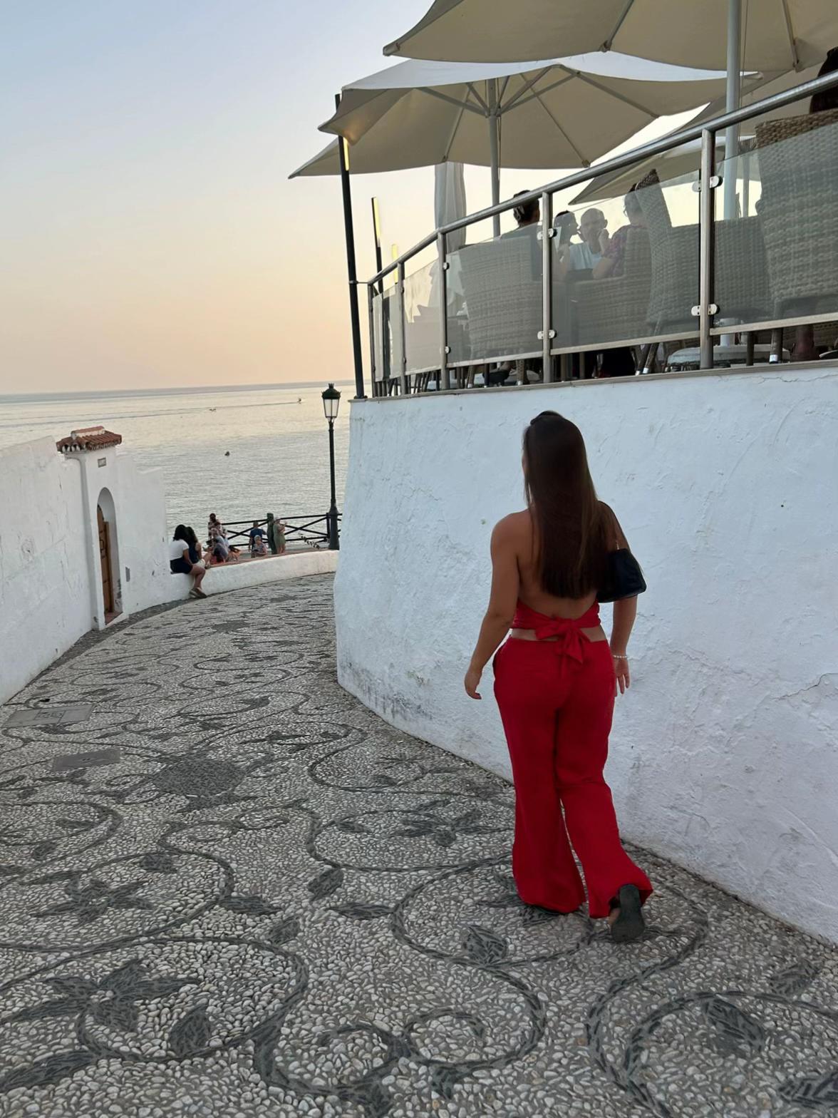 @J&Uacute;LIA L&Oacute;PEZ